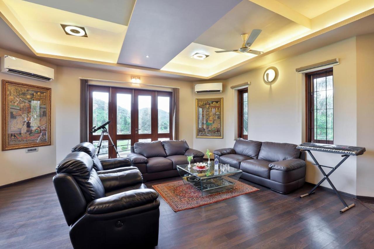 Stayvista'S Prakriti Farms With Outdoor Pool, Complimentary Breakfast And Hi-Tea Udaipur Exterior foto